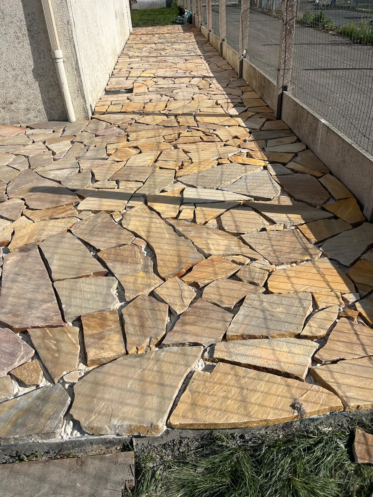 Pierres naturelles brutes